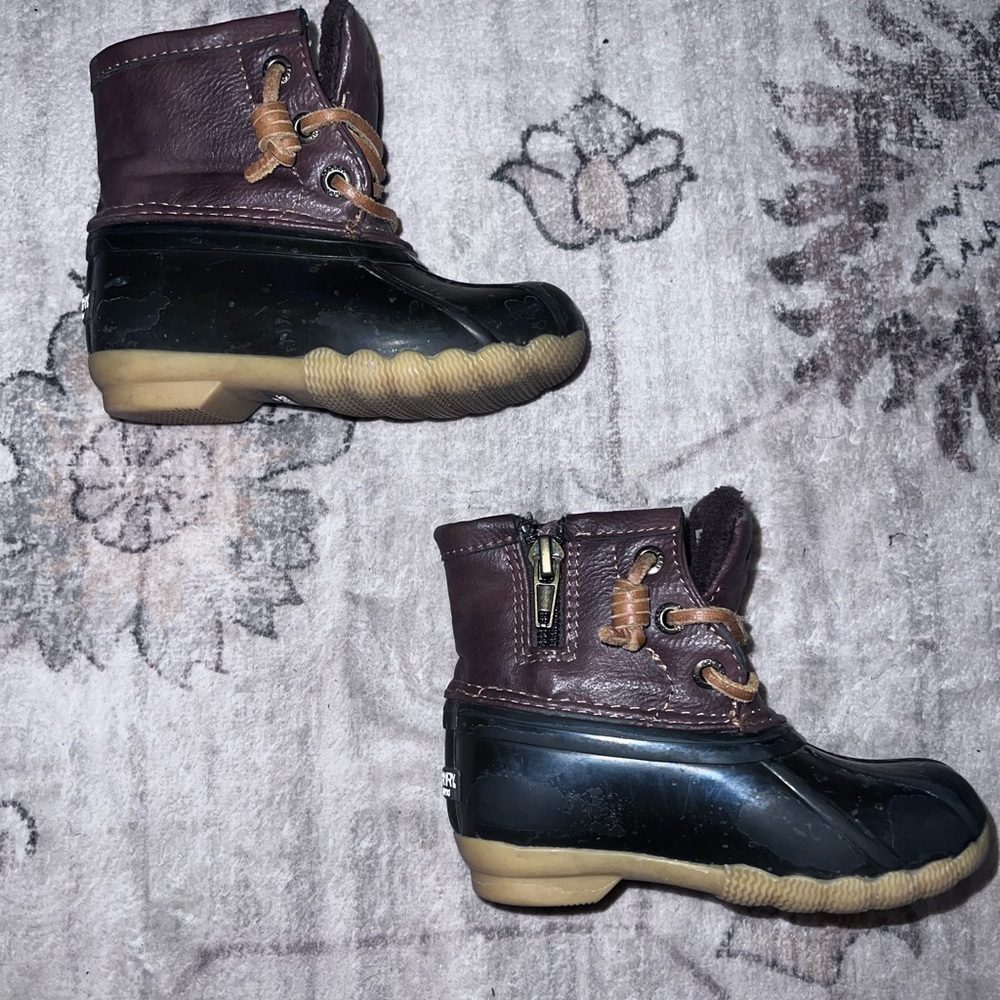 Sperry Kids' Brown and Black Rain Boots